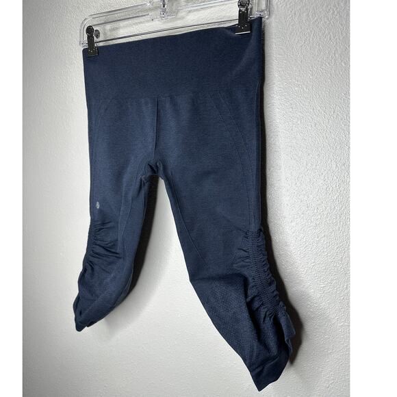 Lululemon In The FLow Slate Blue Gray Side Ruche Crop Yoga Pant 8 - Picture 5 of 12